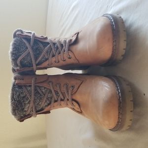 Women hiking boots.